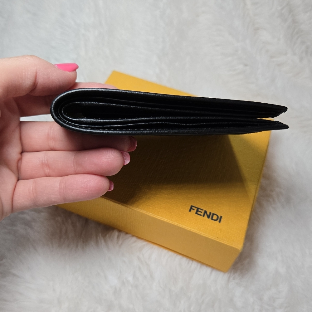 Fendi Black Zucchino Bifold Wallet LIKE NEW! - Picture 4 of 11